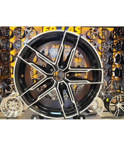 4 Adet STW-824 8*18 5*112 ET45 66,6 BLACK MACK JANT YENİLENMİŞ (Takım)